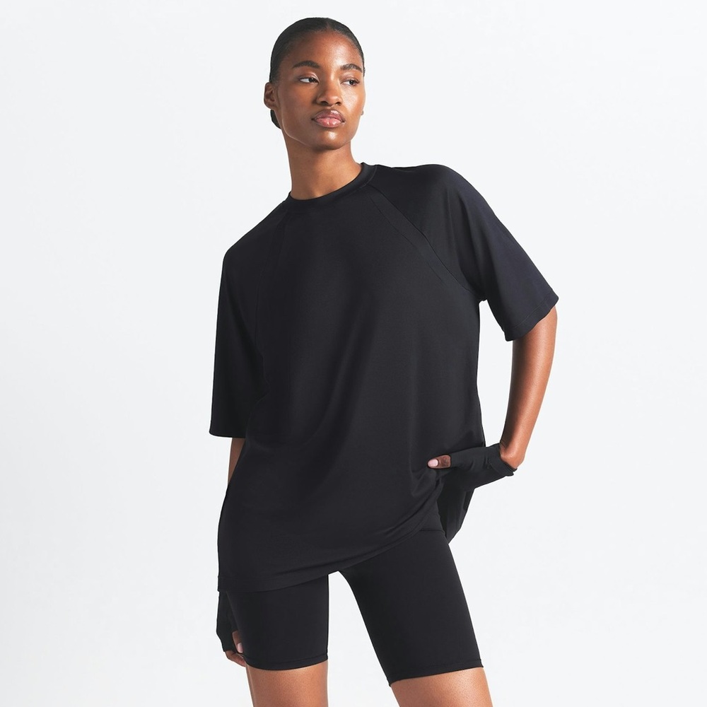 NikeSKIMS AIRY | Oversized Tee